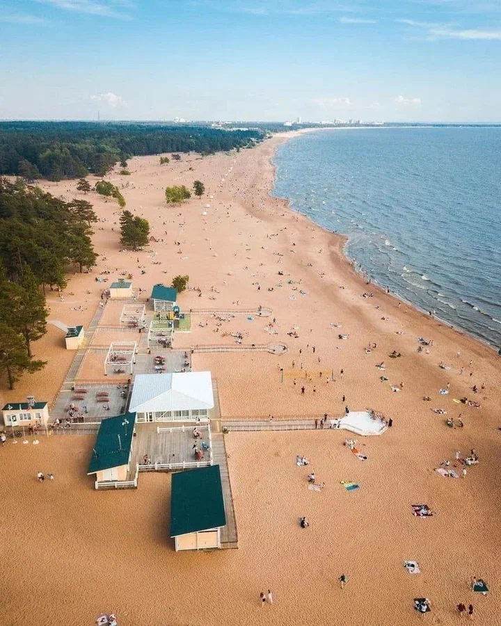 10 пляжей Петербурга для тёплых дней