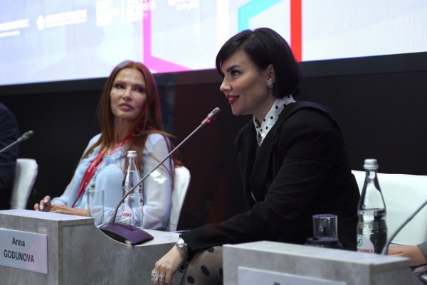 Анна Годунова: &laquo; Для меня не существует слов "талант" и "креатив"&raquo;