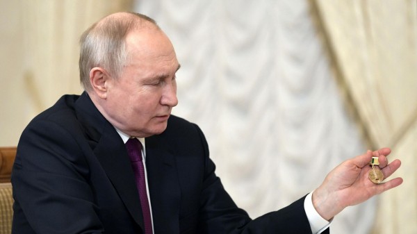 Беглов: к 80-летию снятия блокады Ленинграда изготовлено 64 тыс памятных медалей