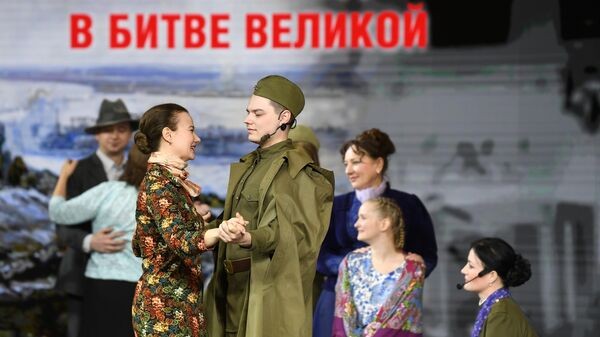 Кружевное панно в цветах флага представят в марте на выставке "Россия" Кружевное панно в цветах флага представят в марте на выставке "Россия"