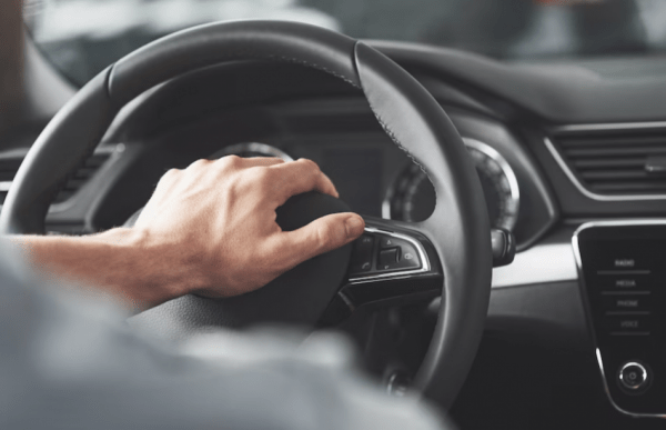 Минпромторг РФ расширил перечень отечественных автомобилей для чиновников