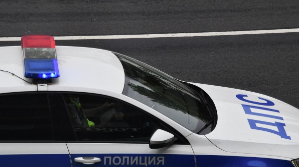 Петербурженка на Lexus не справилась с управлением и разбила несколько машин Петербурженка на Lexus не справилась с управлением и разбила несколько машин