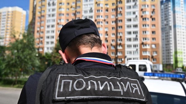 В Петербурге задержали мужчину, открывшего стрельбу из аэрозольного пистолета В Петербурге задержали мужчину, открывшего стрельбу из аэрозольного пистолета