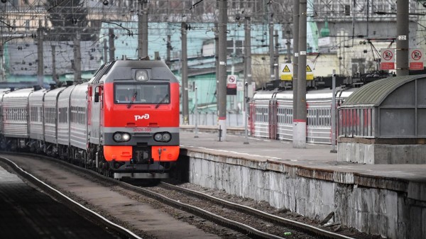 Минтранс работает над сокращением времени в пути поездов на юг до 16 часов