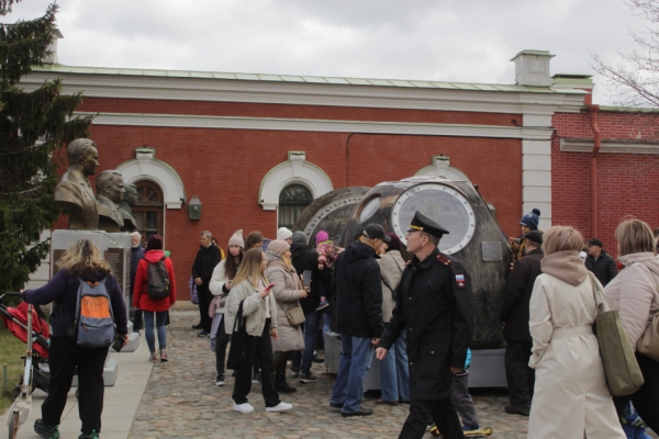 Прикоснуться к прекрасному: в музеях Петербурга рассказали про дни бесплатных посещений Прикоснуться к прекрасному: в музеях Петербурга рассказали про дни бесплатных посещений