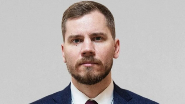 Суд арестовал имущество замглавы ВМедА Вешкина, обвиняемого в крупной взятке Суд арестовал имущество замглавы ВМедА Вешкина, обвиняемого в крупной взятке