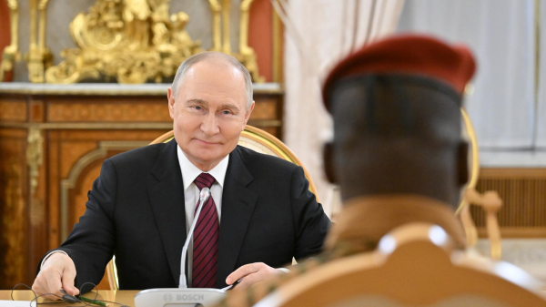 Путин поблагодарил Траоре за участие в праздновании юбилея Победы в Москве Путин поблагодарил Траоре за участие в праздновании юбилея Победы в Москве
