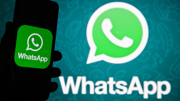 Мошенники начали предлагать россиянам якобы работающую версию WhatsApp