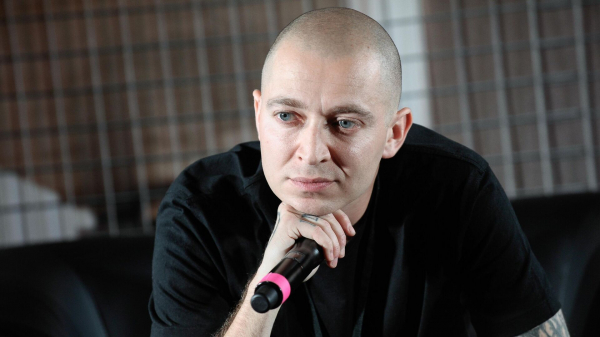 Рэпера Oxxxymiron переобъявили в розыск в России Рэпера Oxxxymiron переобъявили в розыск в России