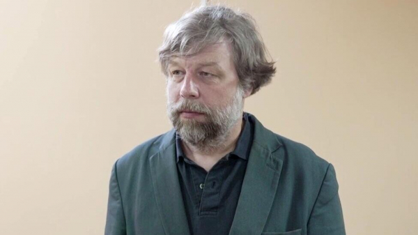 Археолог Бутягин едет в Петербург домой и первым делом пойдет в Эрмитаж Археолог Бутягин едет в Петербург домой и первым делом пойдет в Эрмитаж