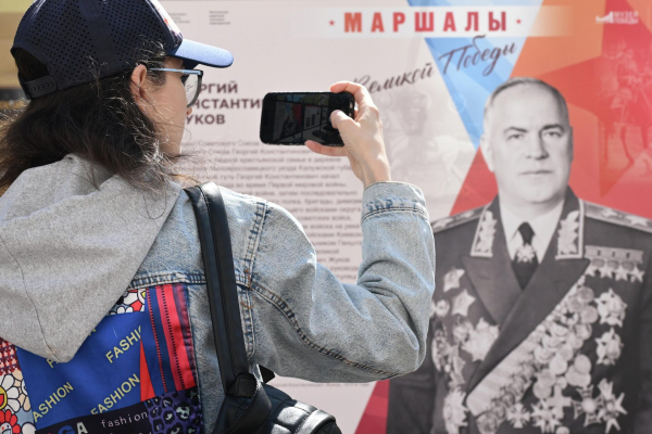 В Москве и Петербурге открылись масштабные выставки ко Дню Победы В Москве и Петербурге открылись масштабные выставки ко Дню Победы