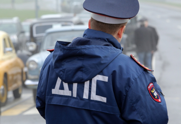 Пять автомобилей столкнулись на Арсенальной набережной в Петербурге