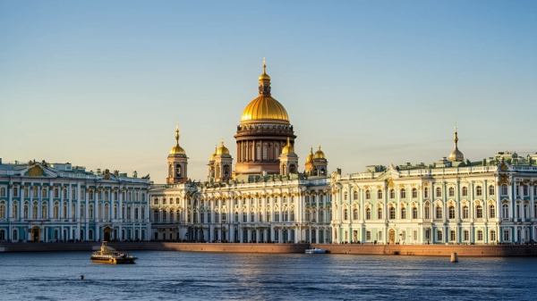Все самое интересное в Петербурге: рок-хиты на набережной, "Ленмосты" и кинофестивали